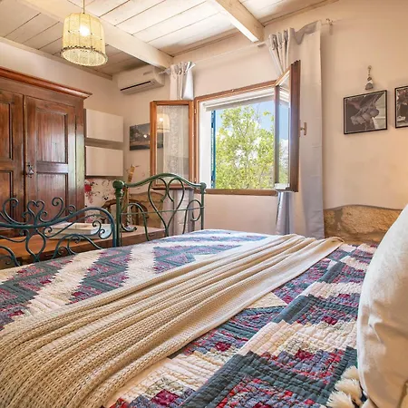 Sardinia Re - Casa Baingio アパート
