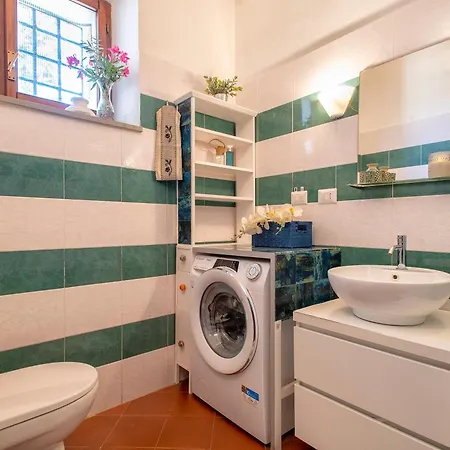 Sardinia Re - Casa Baingio アパート